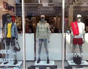 Abstract male window mannequins
