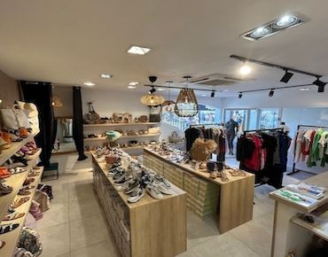 Aménagement, boutique de prêt-à-porter