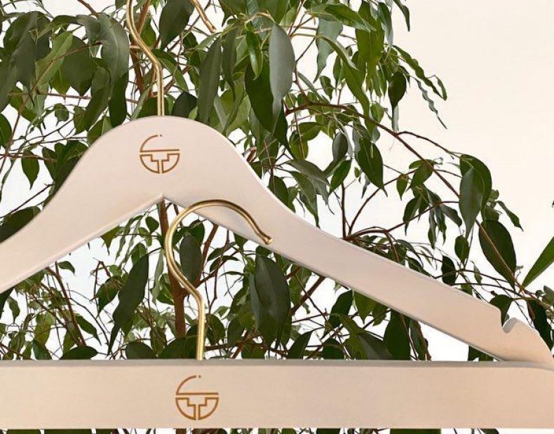Customise your hangers !