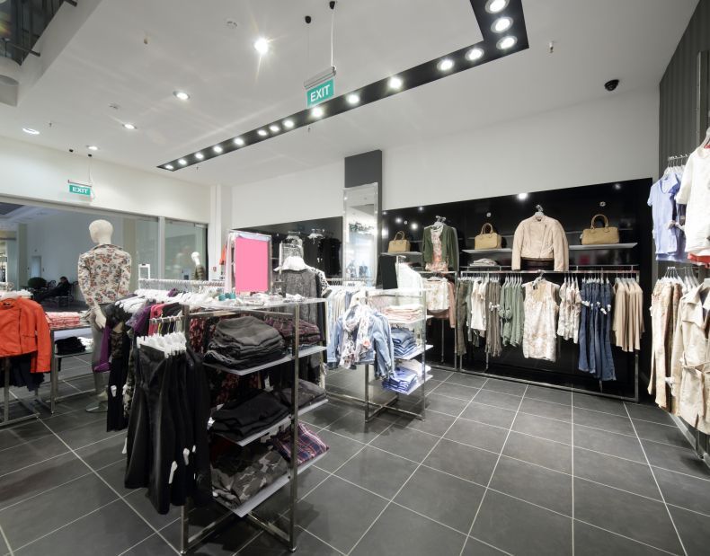 Mobiliario y accesorios para tiendas