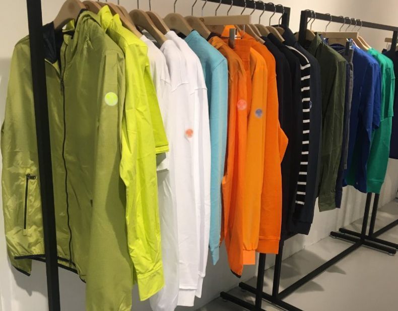 Portants Vêtement en stock - Livraison rapide