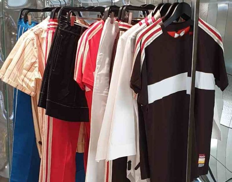 Professional Wooden Hangers stores