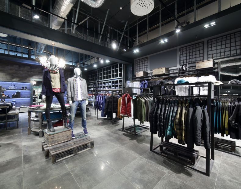 Store furniture & store fittings