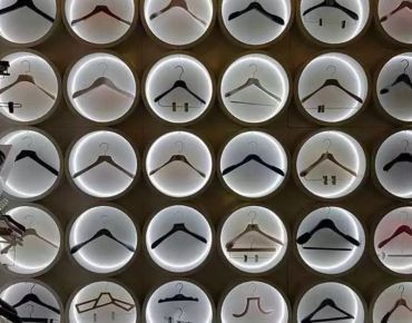 Ihre maßgefertigten Kleiderbügel