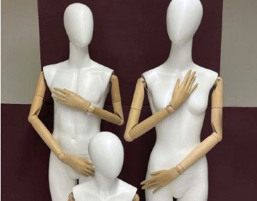 Maniquíes de escaparate premium