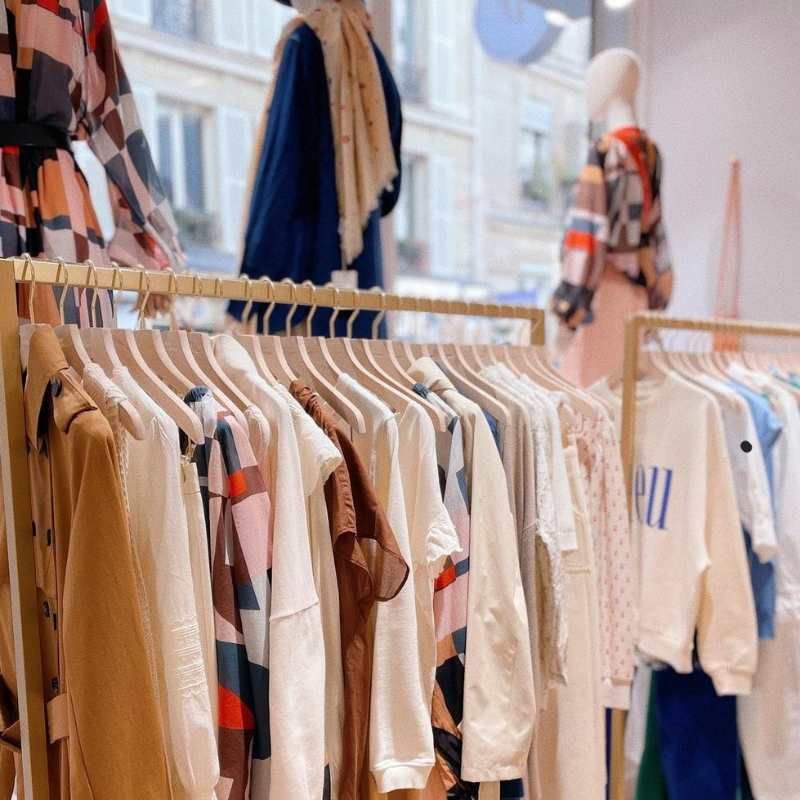 Gold hangers