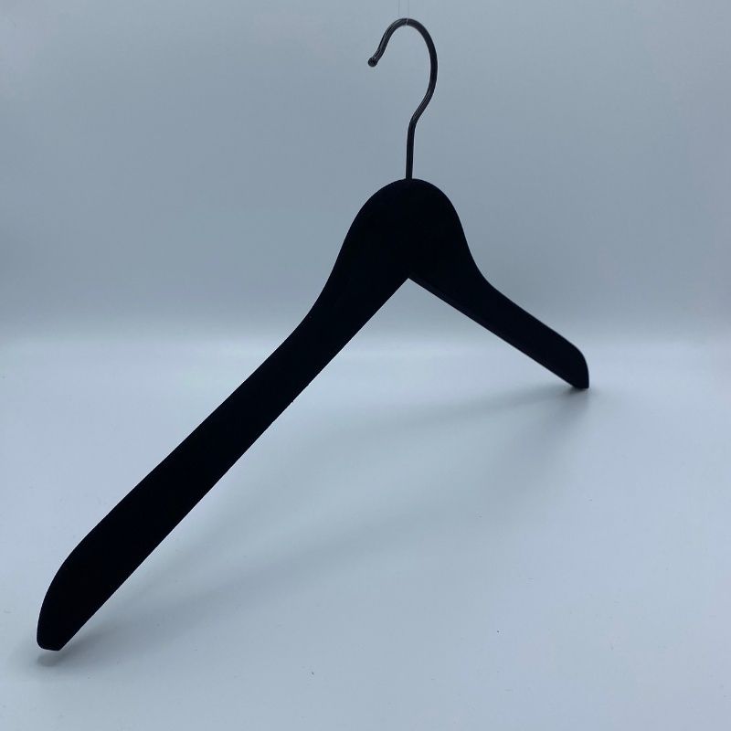 Image 4 : 10 Clothes hangers 44cm black ...
