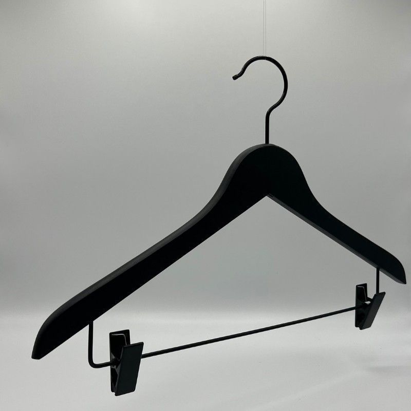 Image 7 : Set of 50 Wood Hangers ...