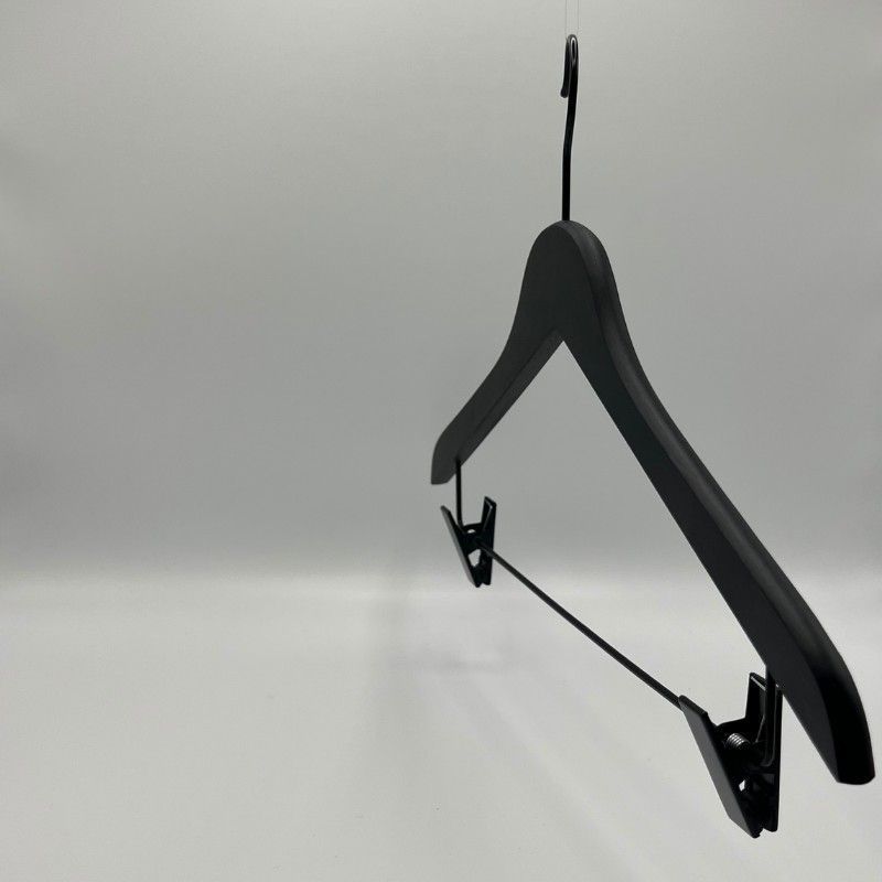 Image 6 : Set of 50 Wood Hangers ...