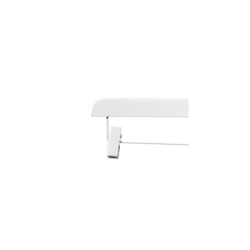 Image 2 : 50 Wooden hangers clip and ...