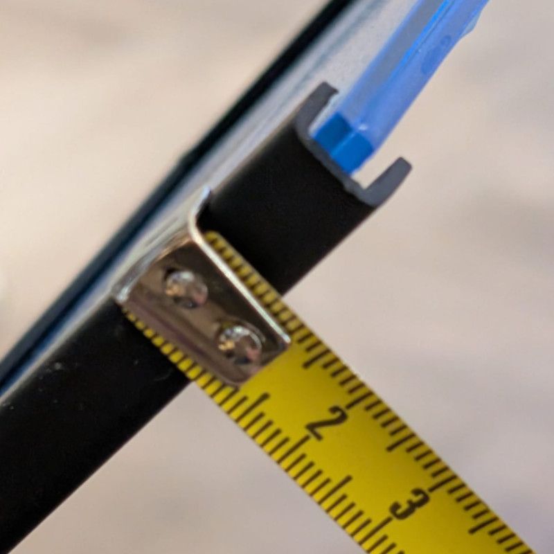 Image 7 : Metal Display A6 on stand ...