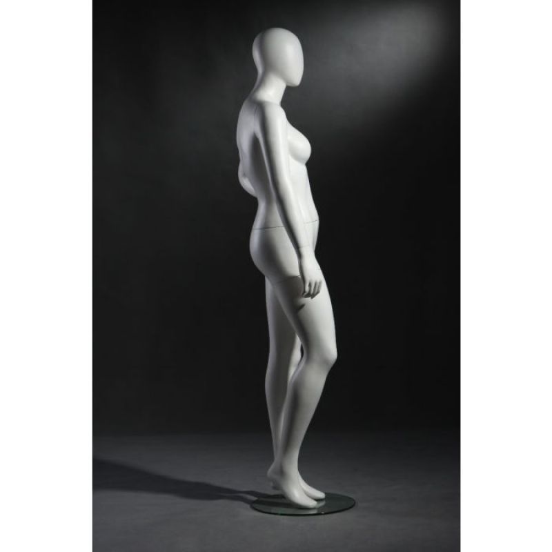 Image 2 : Women’s window mannequin large ...