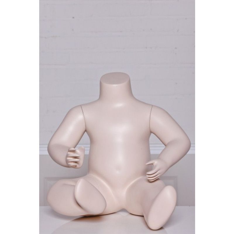 Baby mannequin 1 year old headless skin color : Mannequins vitrine