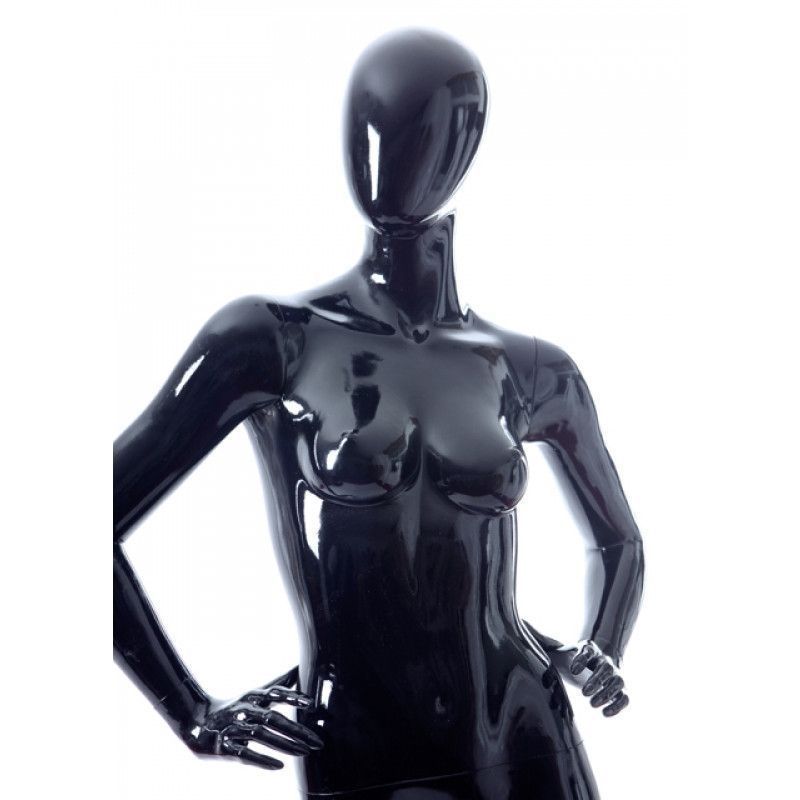 Image 2 : Economic window female mannequins with ...