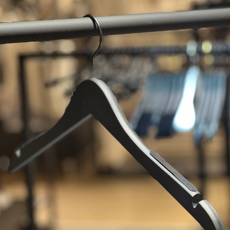 Image 2 : Black wooden hanger 44 cm ...