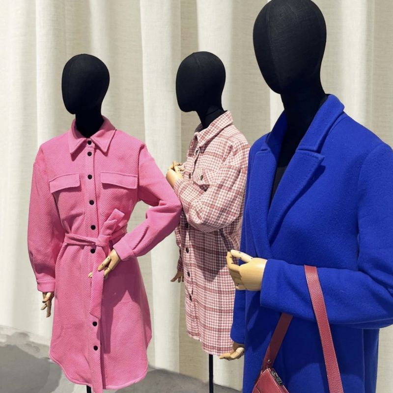 Image 1 : Buste tissu femme avec t ...