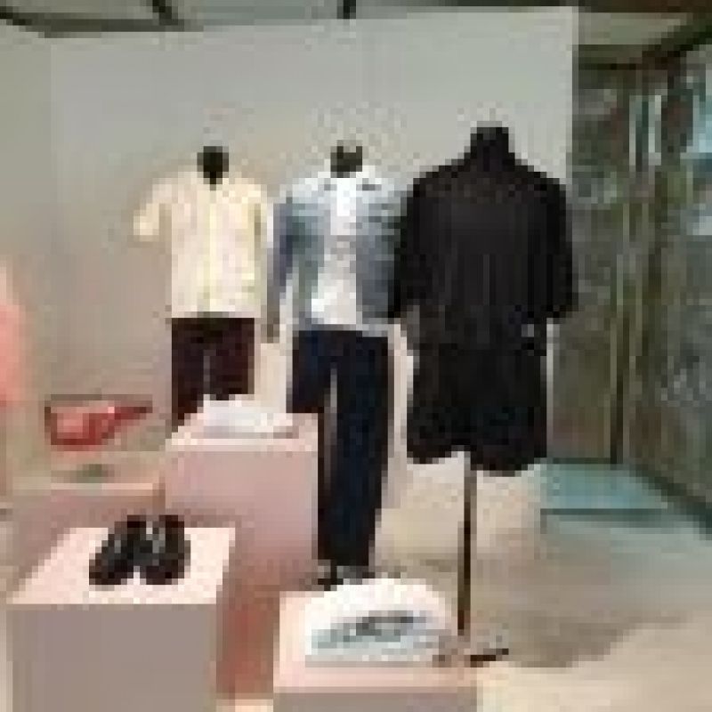 Image 5 : Busto costura hombre blanco sin ...