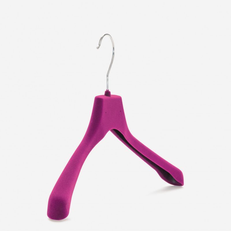 Image 5 : Cintre en plastique recyclé avec ...