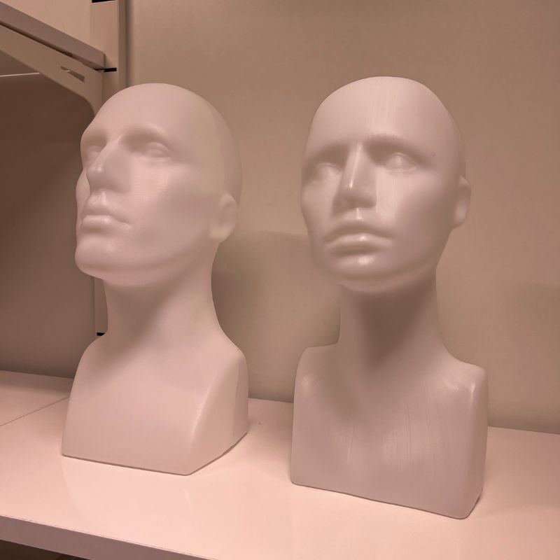 Image 5 : Female display head mannequin in ...