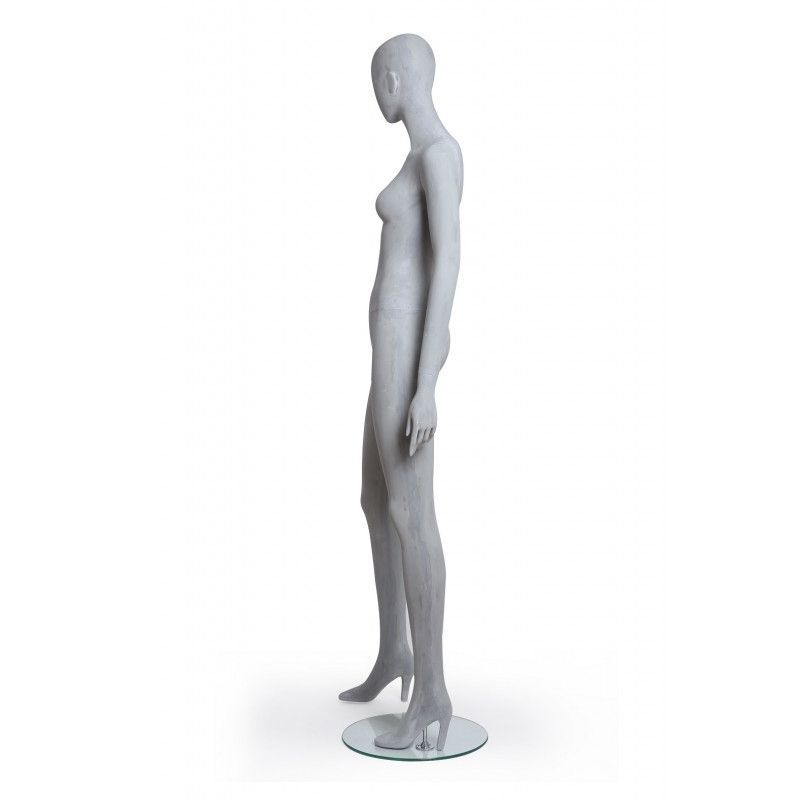 Image 4 : Female window mannequin gray concrete ...