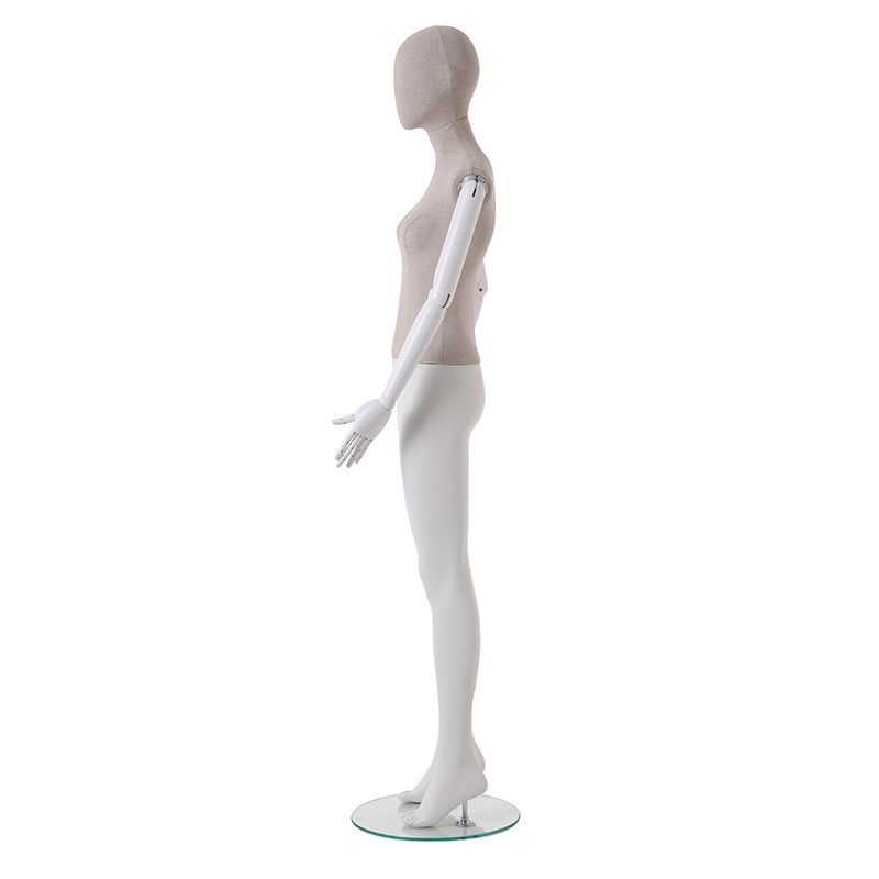 Image 2 : Female mannequin linen finish with ...