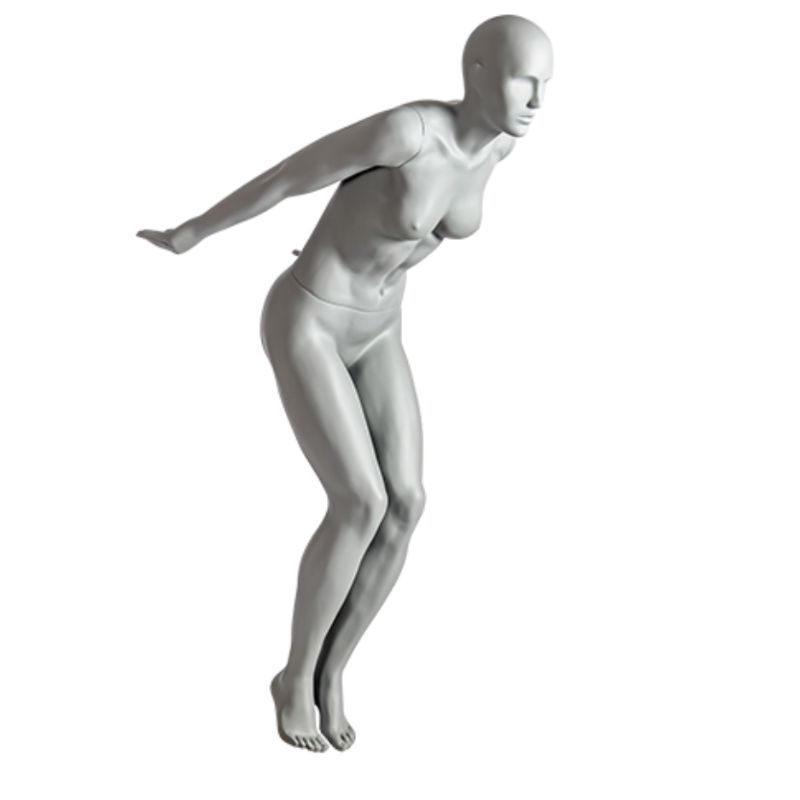 Female swimming sport mannequin : Mannequins vitrine