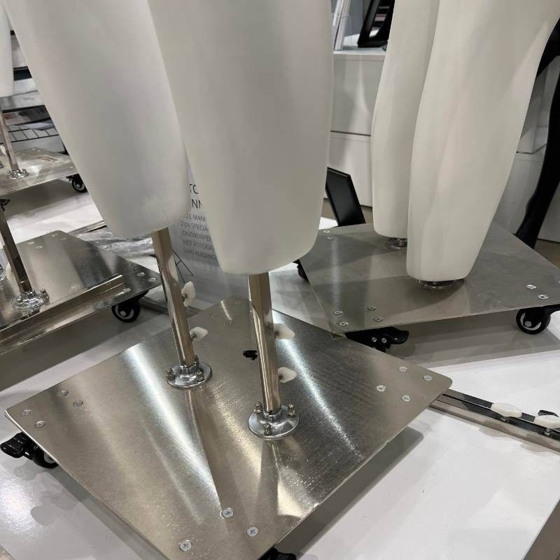 Image 6 : Ghost mannequins photoshoot white finish ...