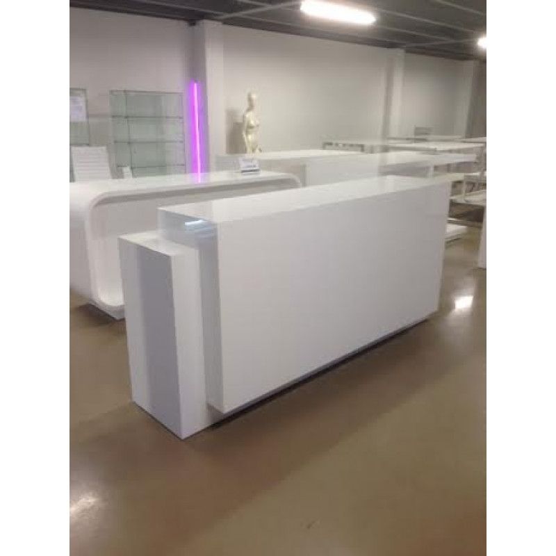 Wooden white glossy counter : Comptoirs shopping