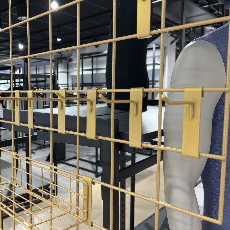 Image 3 : 





Gold mesh display - 900x900

