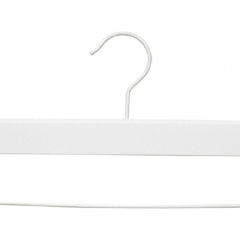 Image 1 : 10 White hanger pack
White ...