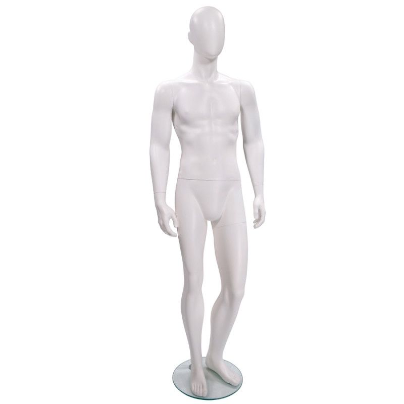 Male mannequins faceless white color : Mannequins vitrine