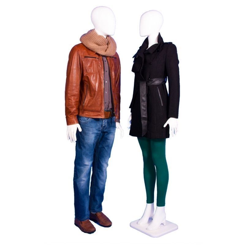 Image 1 : Plastic mannequin in white color ...