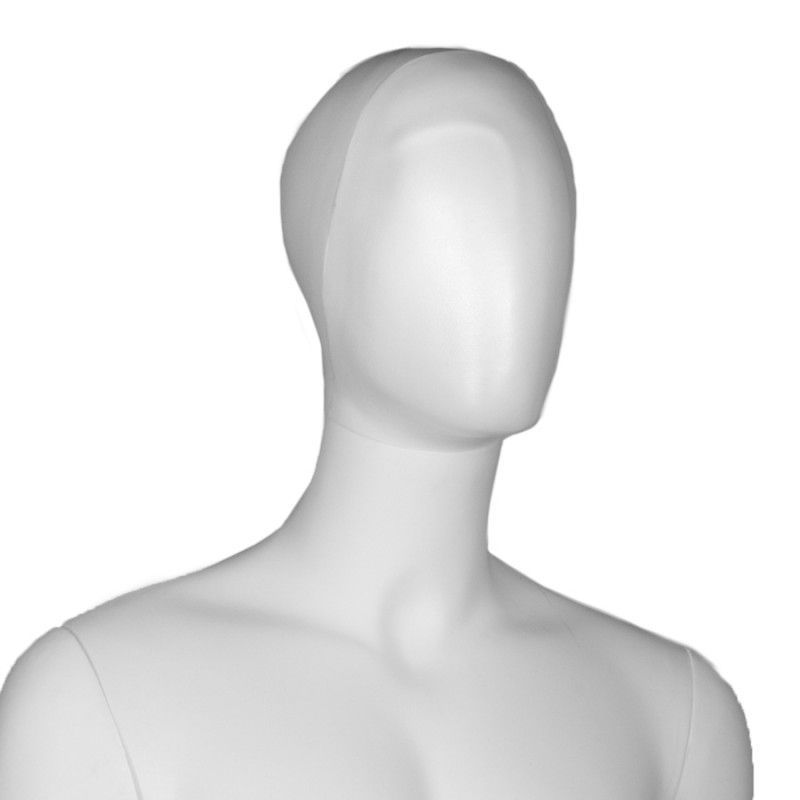 Male mannequins in white plastic finish