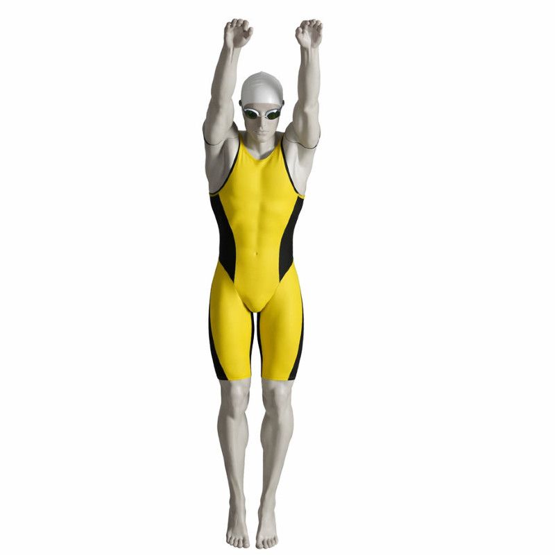 Image 6 : Men's sports display mannequin ...