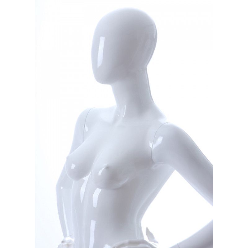 Image 6 : Manichino economico per donna volto ...