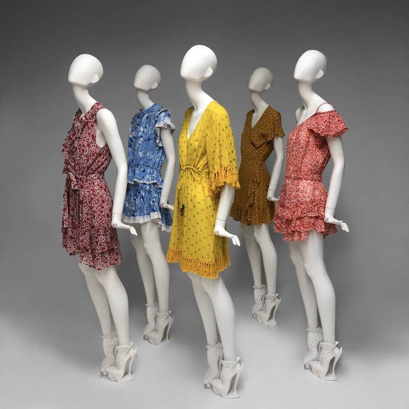 Image 1 : Modello femminile premium, disponibile in ...