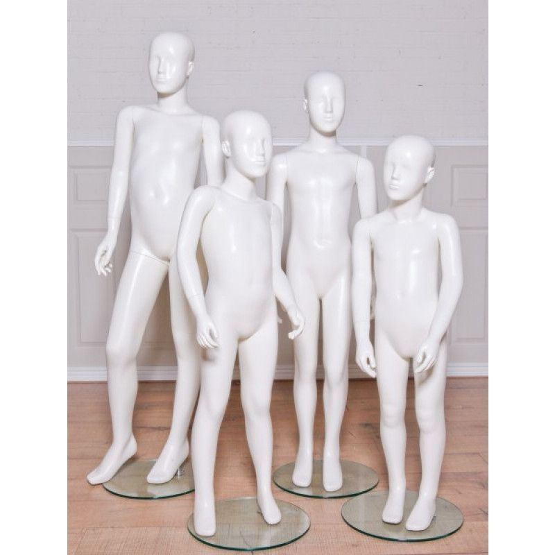 mANNEQUINS