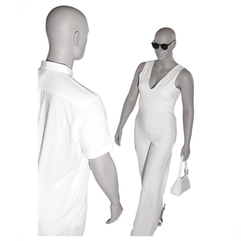 Image 4 : Mannequin de vitrine femme forte ...