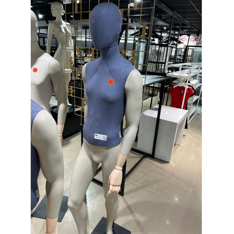 Image 4 : Mannequin de vitrine homme en ...