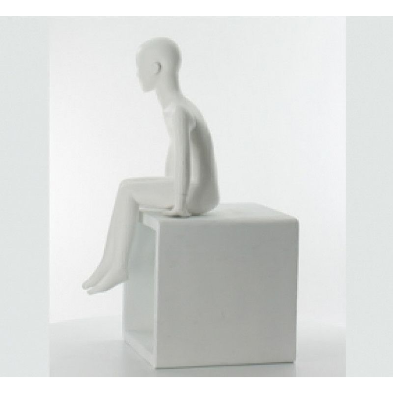 Image 1 : Mannequins vitrine enfant de 5 ...