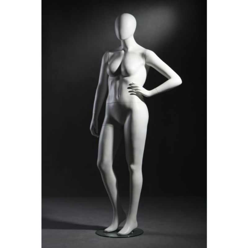 Image 4 : Mannequin vitrine femme grande taille ...