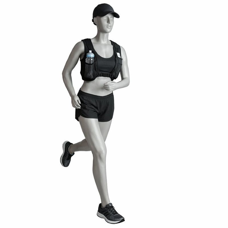 Image 7 : Mannequin femme sport en position ...