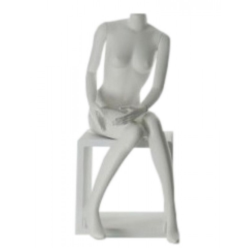 Mannequin vitrine femme assise sans t&ecirc;te blanc : Mannequins vitrine