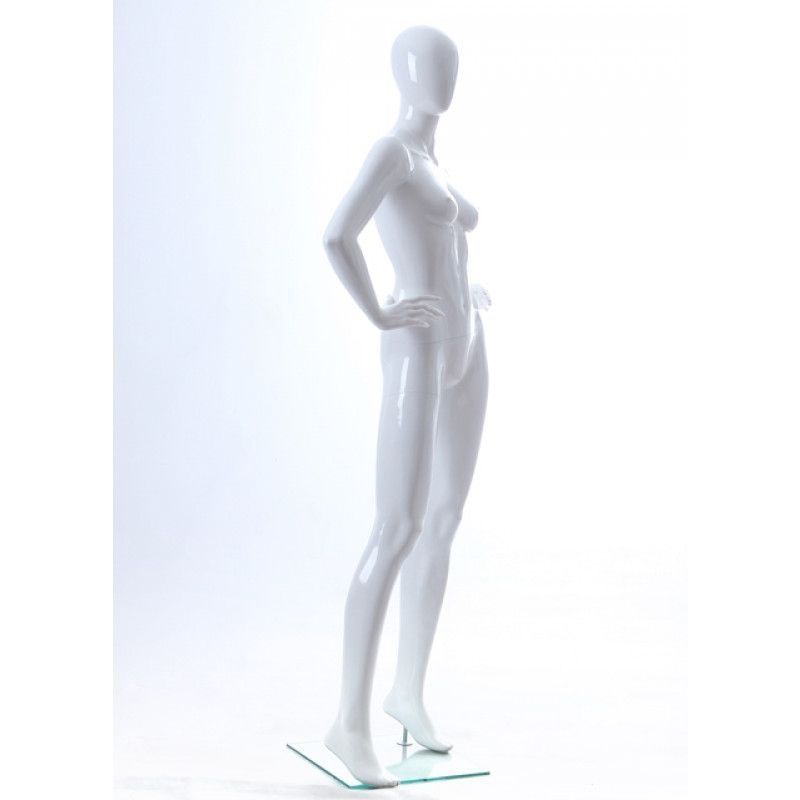 Image 3 : Mannequins vitrine economique femme visage ...