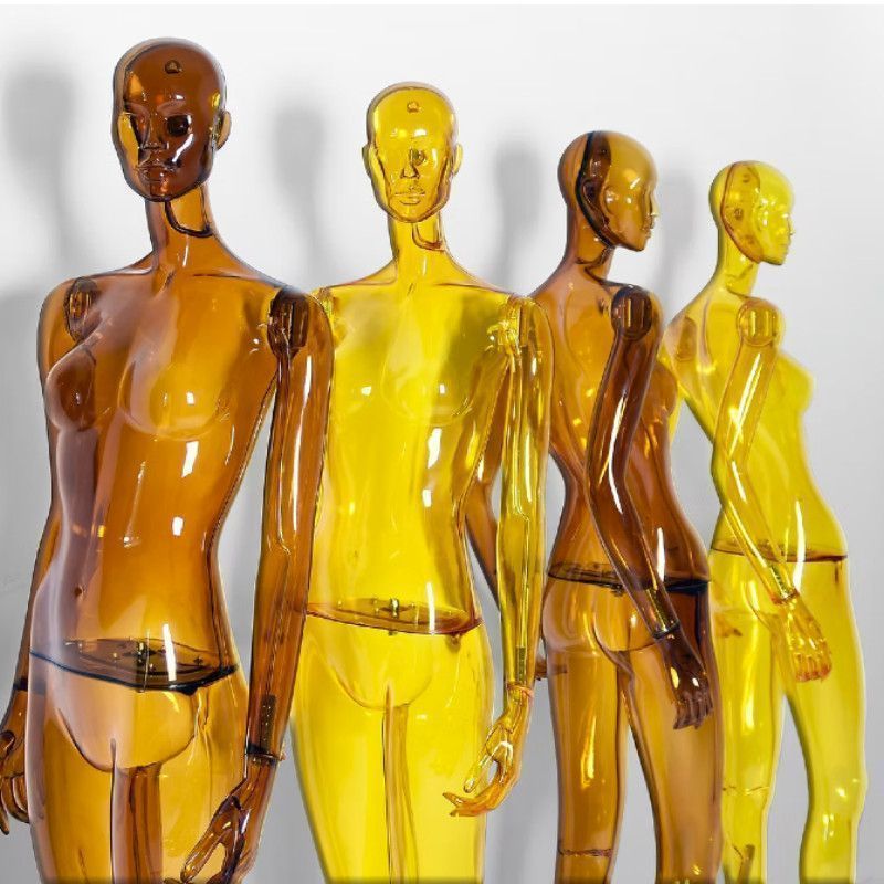 Mannequin vitrine femme transparent recyclable : Mannequins vitrine