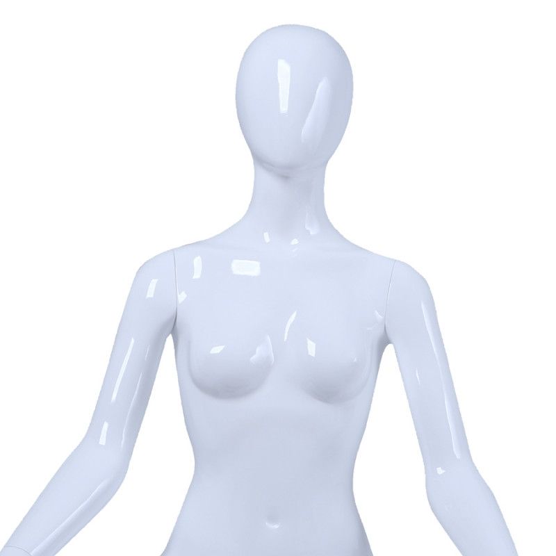 Image 1 : Mannequin de vitrine femme sport ...