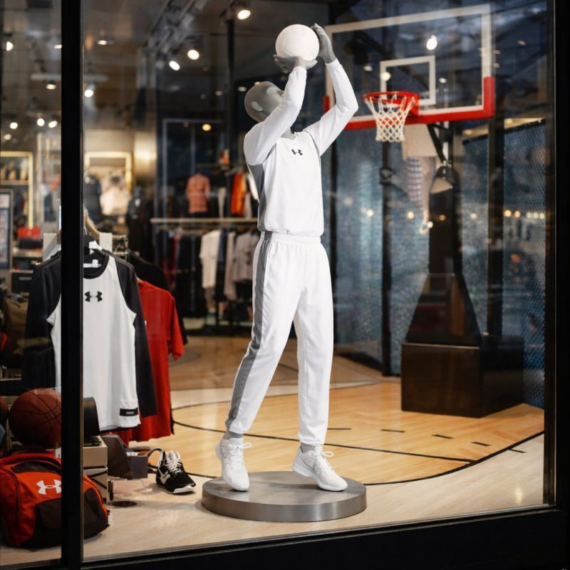 Image 6 : Mannequin de vitrine homme&nbsp; gris ...
