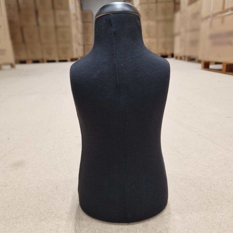 Image 4 : Schwarze Kinderbüste. 30 x ...