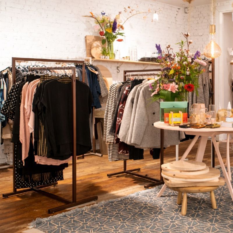 Image 5 : Perchero met&aacute;lico recto,de ...