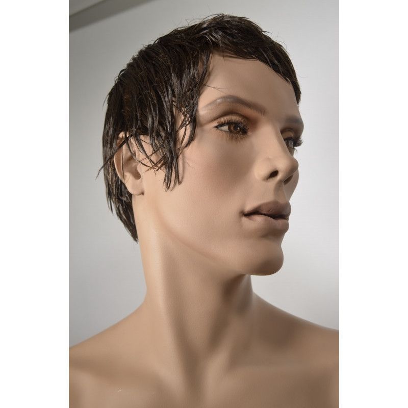 perruque realiste pour homme